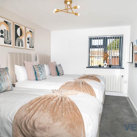 New 5 X Luxury Apartments In Derby, Ideal For Individuals, Couples, Business Or Corporate Guests, Close To Rolls Royce, Donington Park, East Midlands Airport ภายนอก รูปภาพ